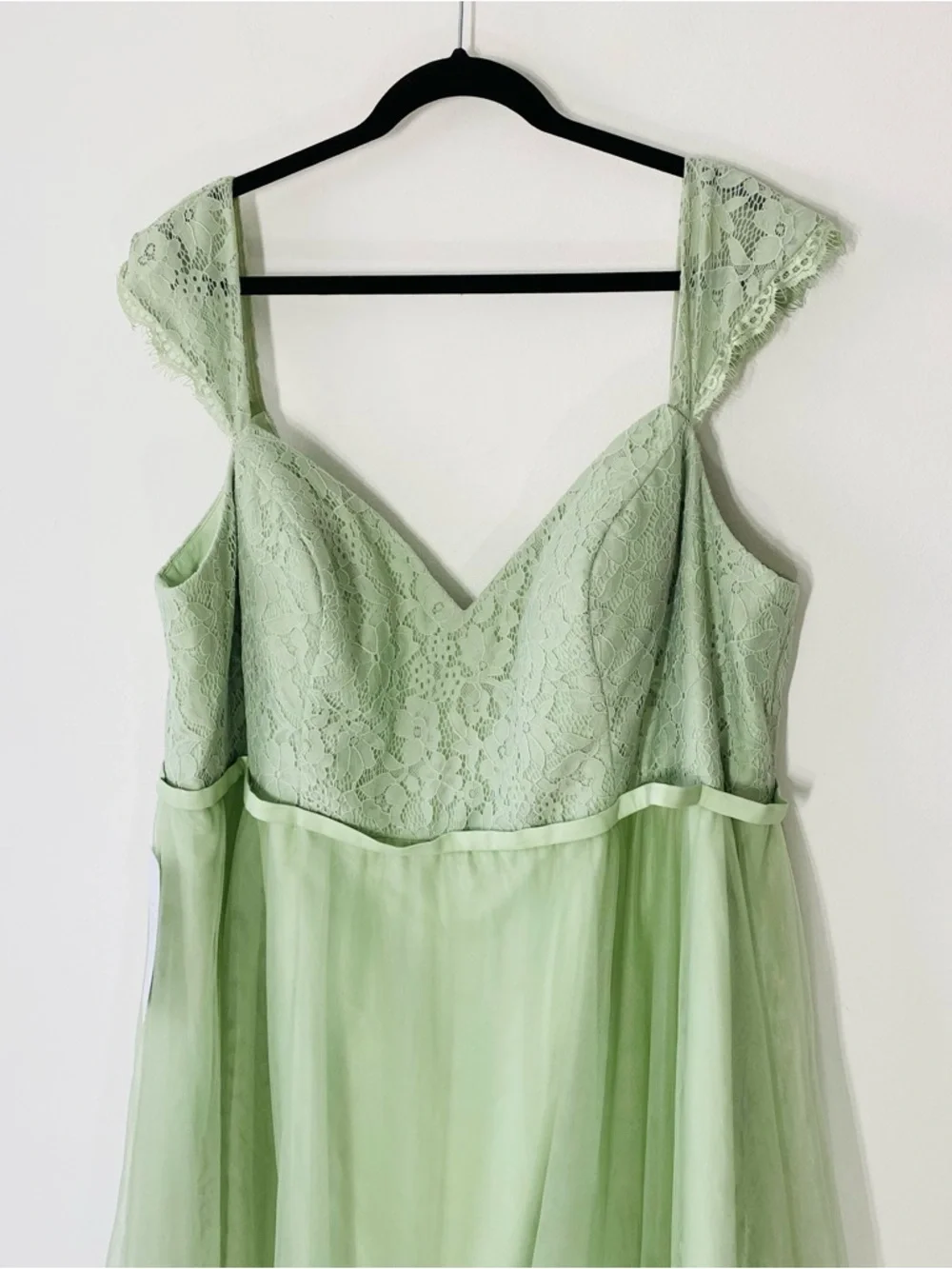 NWT AZAZIE Luxi Dress - Picture 4 of 9